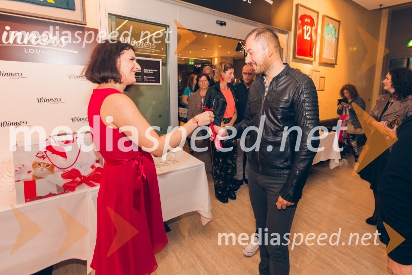 Predstavitev romana Nemirni srci in modna revija