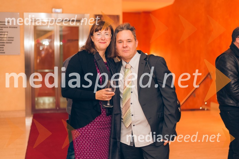 Predstavitev romana Nemirni srci in modna revija