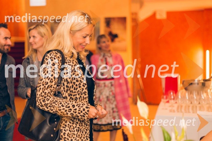 Predstavitev romana Nemirni srci in modna revija