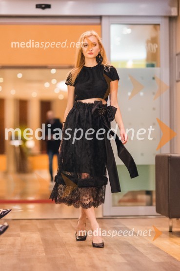 Predstavitev romana Nemirni srci in modna revija