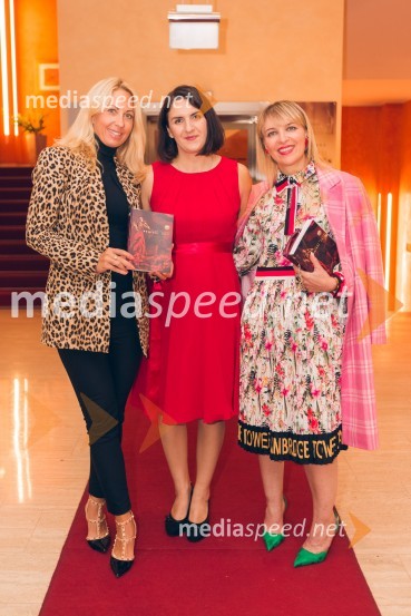  ... ;  ... ;  Brigita Potočki, MJZ FashionPredstavitev romana Nemirni srci in modna revija