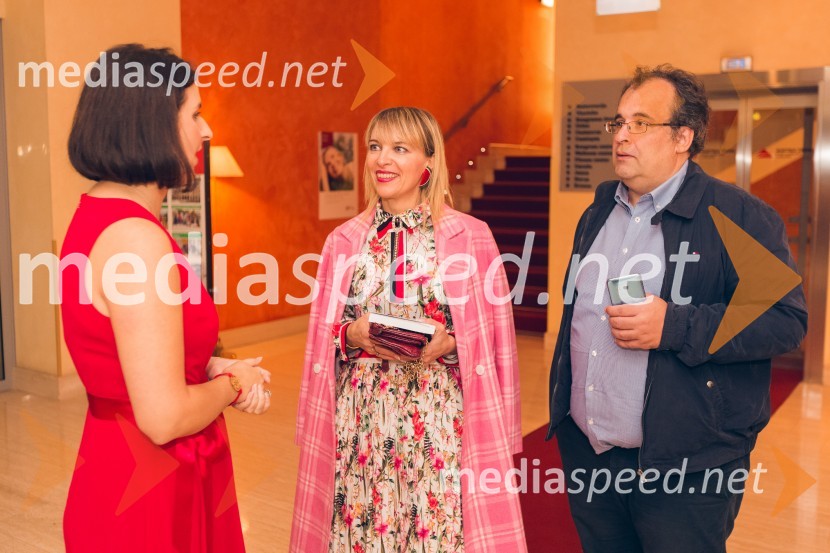  ... ;  Brigita Potočki, MJZ Fashion;  ... Predstavitev romana Nemirni srci in modna revija