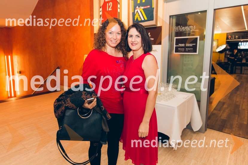 Predstavitev romana Nemirni srci in modna revija