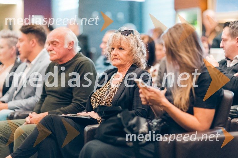 Predstavitev romana Nemirni srci in modna revija