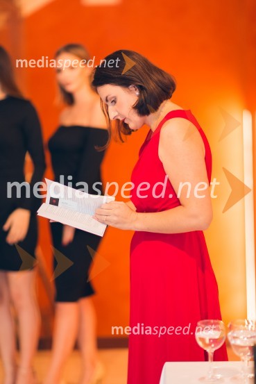 Predstavitev romana Nemirni srci in modna revija