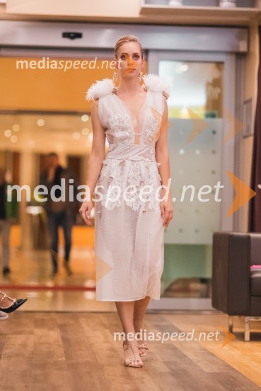 Predstavitev romana Nemirni srci in modna revija