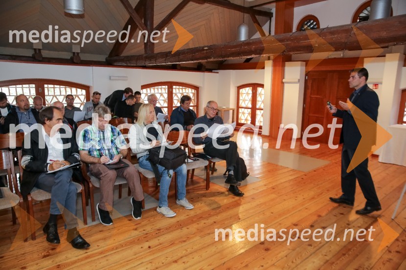 Mazda 6, slovenska predstavitev