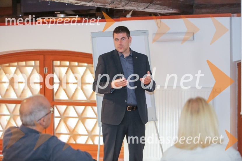  Aleš Marguč, Mazda Motor Slovenija, d.o.o.Mazda 6, slovenska predstavitev