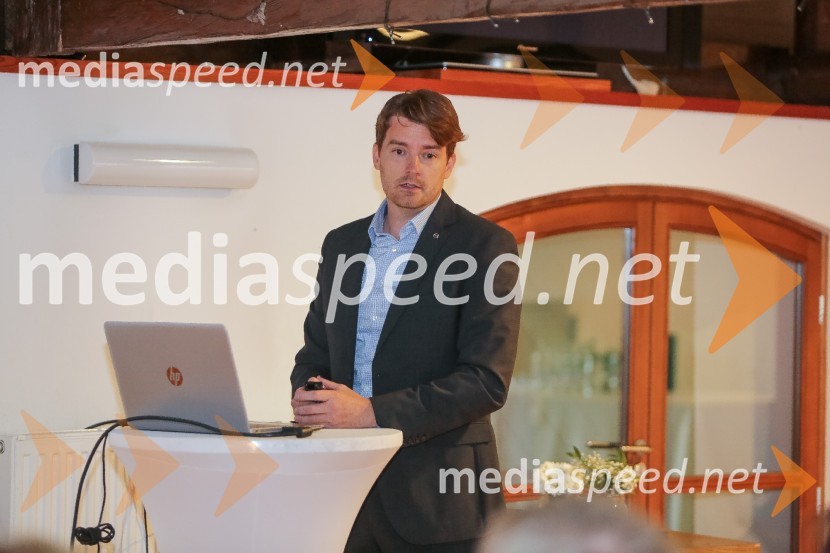  Dimitrij  Vušnik, PR, MazdaMazda 6, slovenska predstavitev