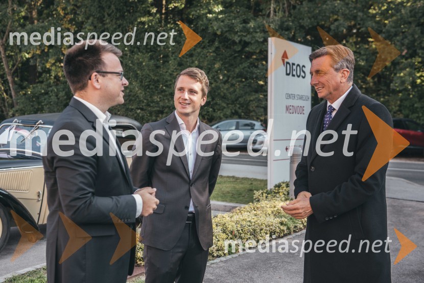  Nejc Smole, župan občine Medvode;  Miha Kranjc, lastnik in direktor zavoda Aktivna starost;  Borut Pahor, predsednik Republike Slovenije»Mobilnost starejših, z leti gradimo na kvaliteti«, dogodek v centru starejših Medvode