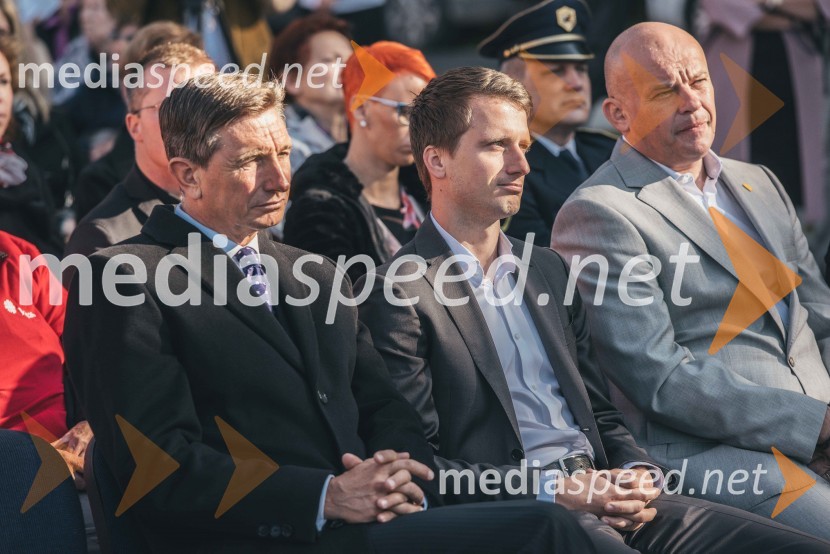  Borut Pahor, predsednik Republike Slovenije;  Miha Kranjc, lastnik in direktor zavoda Aktivna starost;  Robert Štaba, Predsednik Zavoda Varna pot »Mobilnost starejših, z leti gradimo na kvaliteti«, dogodek v centru starejših Medvode