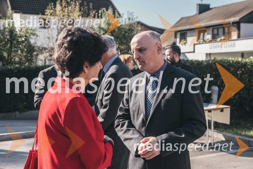 ... ;  Blaž Razvornik, direktor DEOS centra starejših Medvode»Mobilnost starejših, z leti gradimo na kvaliteti«, dogodek v centru starejših Medvode