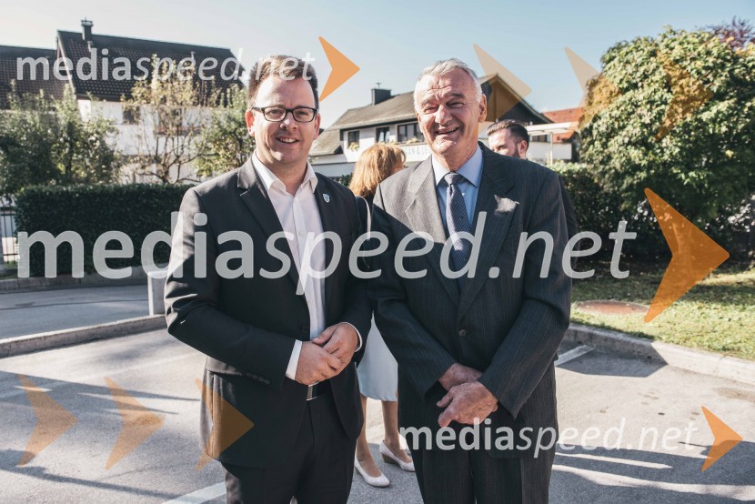  Nejc Smole, župan občine Medvode;  ... »Mobilnost starejših, z leti gradimo na kvaliteti«, dogodek v centru starejših Medvode