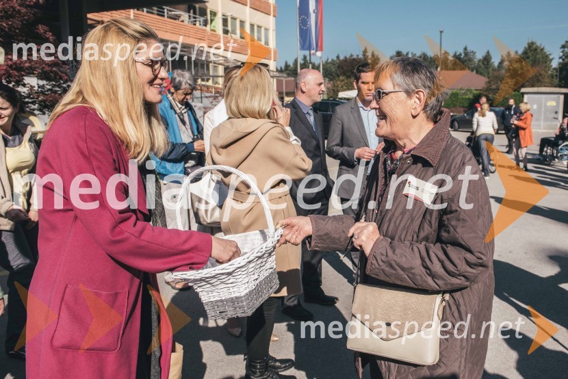  Mirjam Badovinac, protokol predsednika RS»Mobilnost starejših, z leti gradimo na kvaliteti«, dogodek v centru starejših Medvode