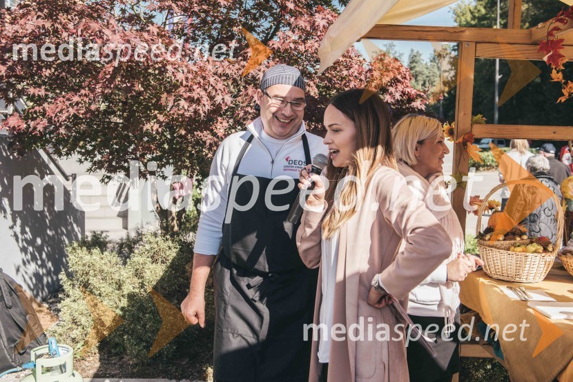  ... ;  Barbara Sorčan, moderatorka in fizioterapevtka v DEOS centru starejših Notranje Gorice»Mobilnost starejših, z leti gradimo na kvaliteti«, dogodek v centru starejših Medvode