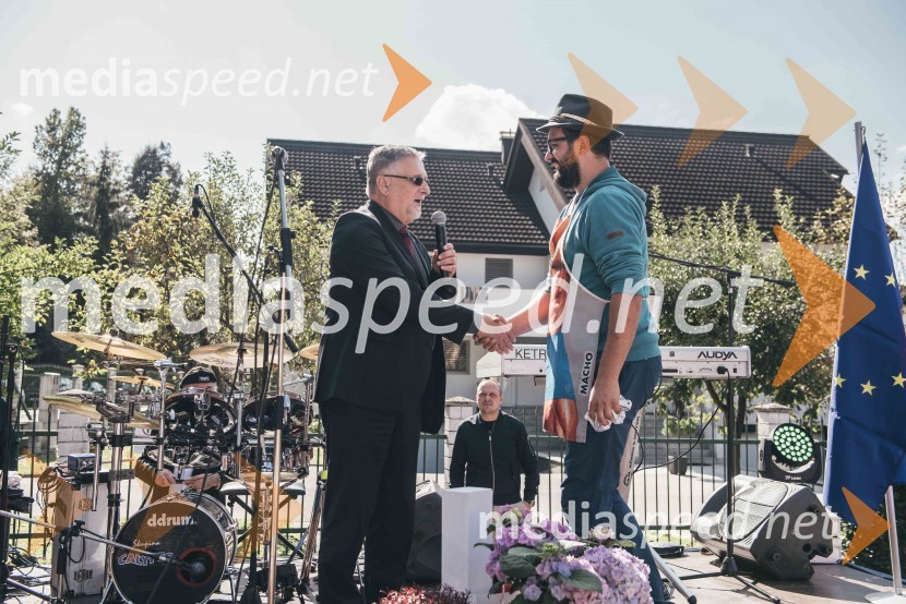  Bojan Kranjc, direktor družbe DEOS;  ... »Mobilnost starejših, z leti gradimo na kvaliteti«, dogodek v centru starejših Medvode