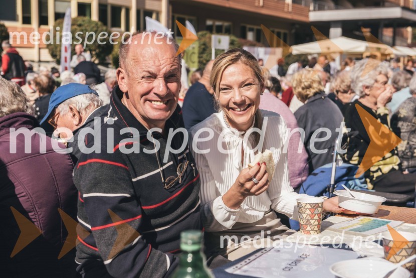  ... ;  Tina Remic, direktorica Moj Načrt»Mobilnost starejših, z leti gradimo na kvaliteti«, dogodek v centru starejših Medvode