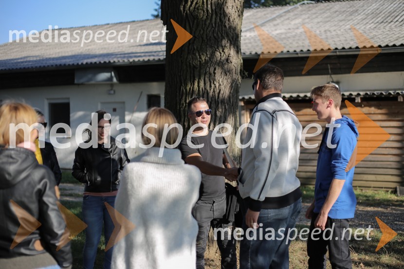 Jesenski piknik, Estetika Nobilis