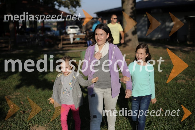 Jesenski piknik, Estetika Nobilis