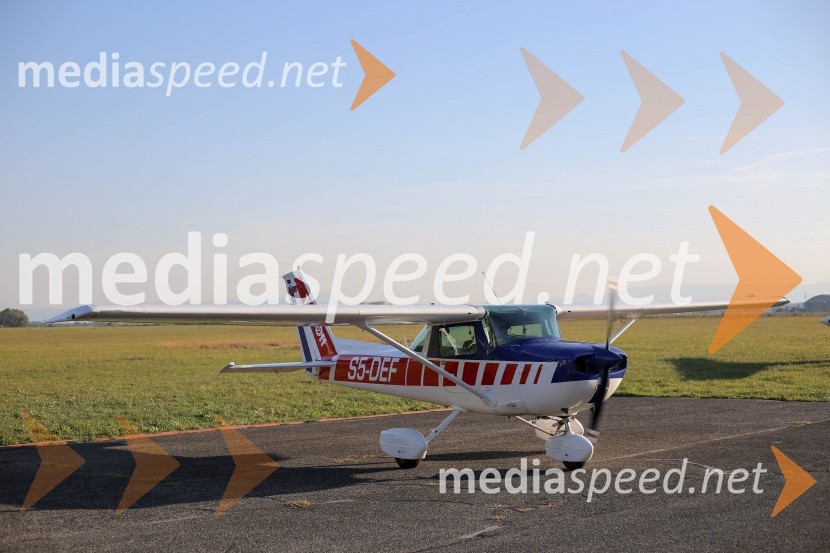 1. Nobilisov piknik, Športno letališče SkokeJesenski piknik, Estetika Nobilis