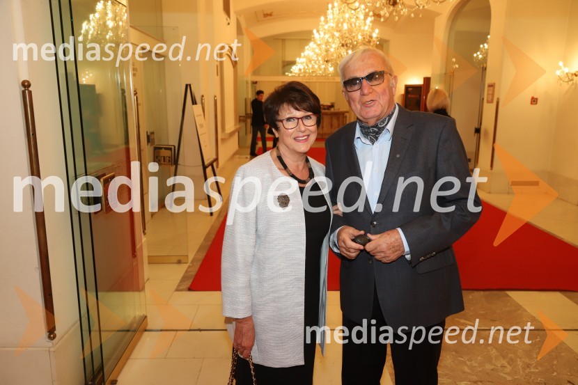  Dušanka  Mičetič; prim. prof. dr.  Zmago  Turk, zdravnik specialist medicinske rehabilitacije, profesor na Medicinski fakulteti UMNabucco, premiera opere