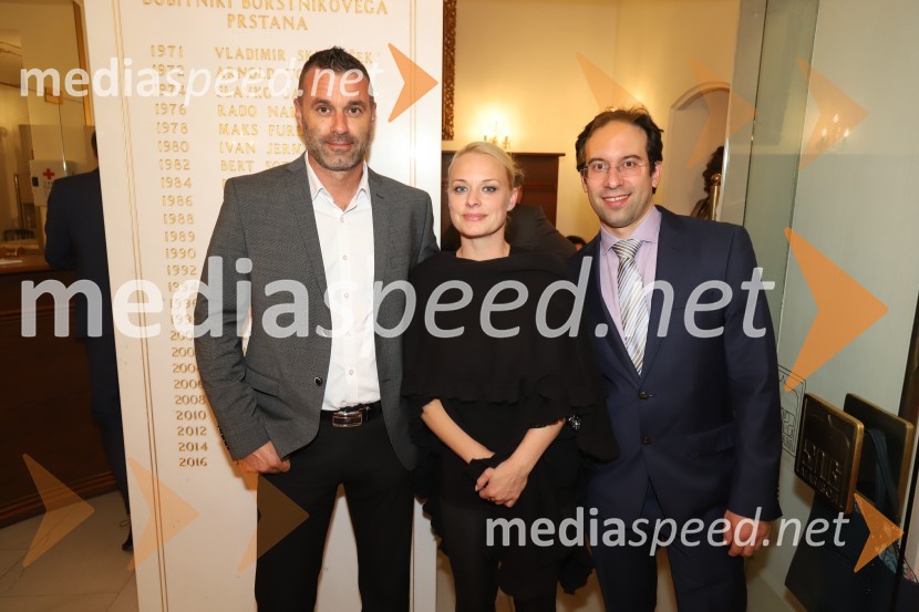  ... ;  Sabina  Cvilak, operna pevka;  Simon Krečič, umetniški in glasbeni direktor Opere SNG MariborNabucco, premiera opere