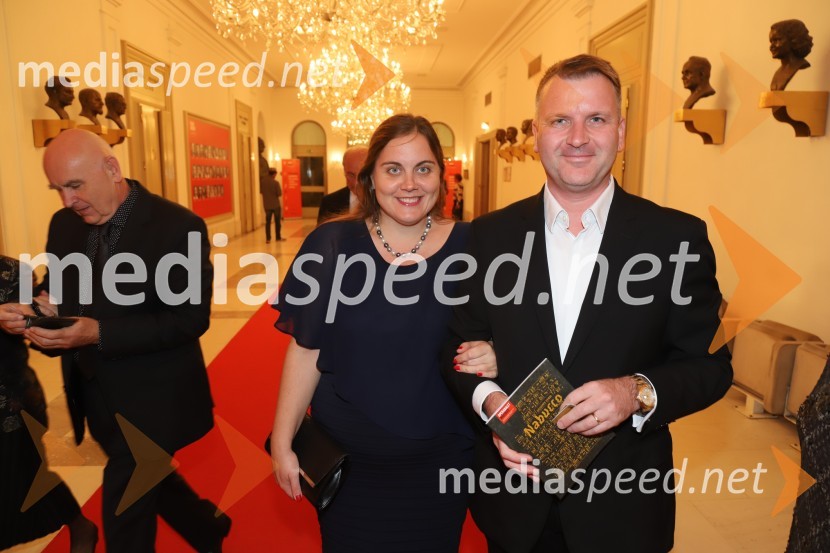  Urška Šitum Rečnik, zobozdravnica, Dentalni center Zobek; dr. Simon Rečnik, direktor farmacevtske družbe Lek, Trdni izdelki LendavaNabucco, premiera opere