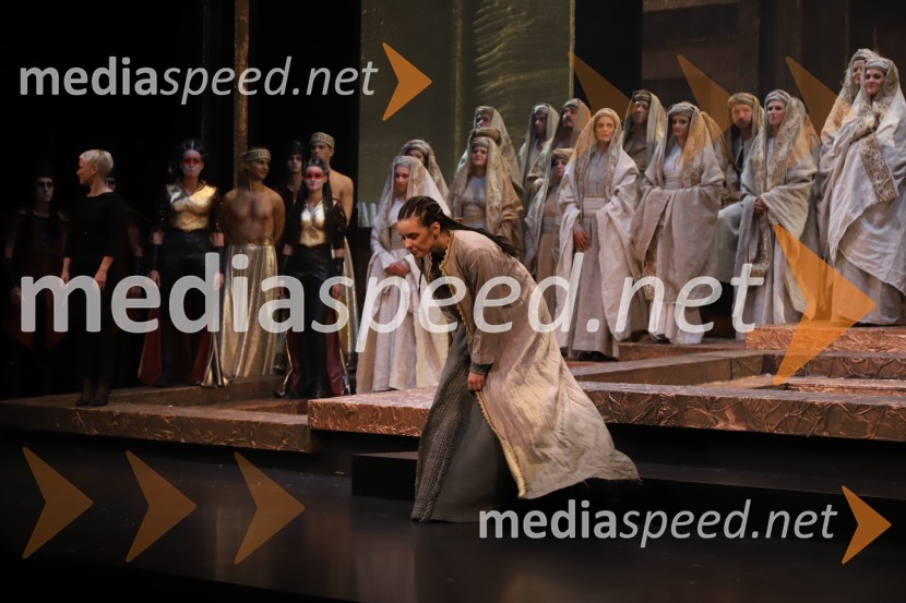 Nabucco, premiera opere
