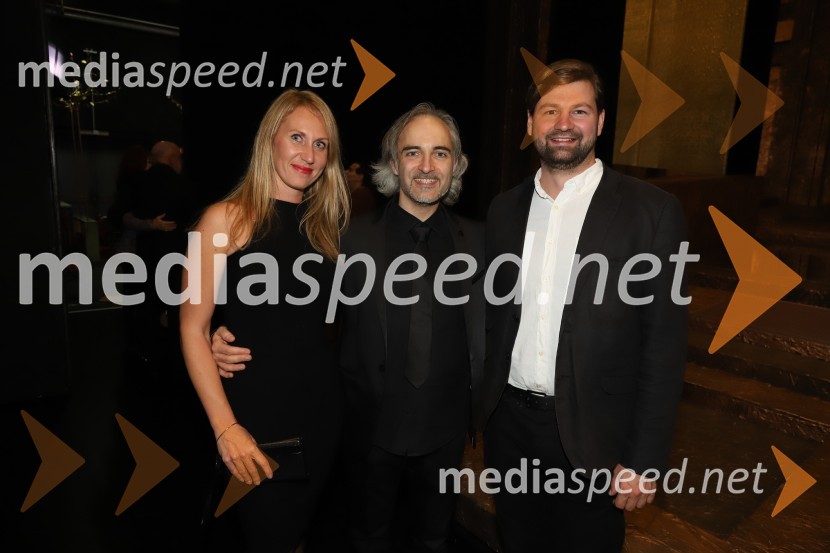  Mateja Kožuh, producentka Opere in Baleta SNG Maribor;  Filippo Tonon, režiser;  Jure Počkaj, operni solistNabucco, premiera opere