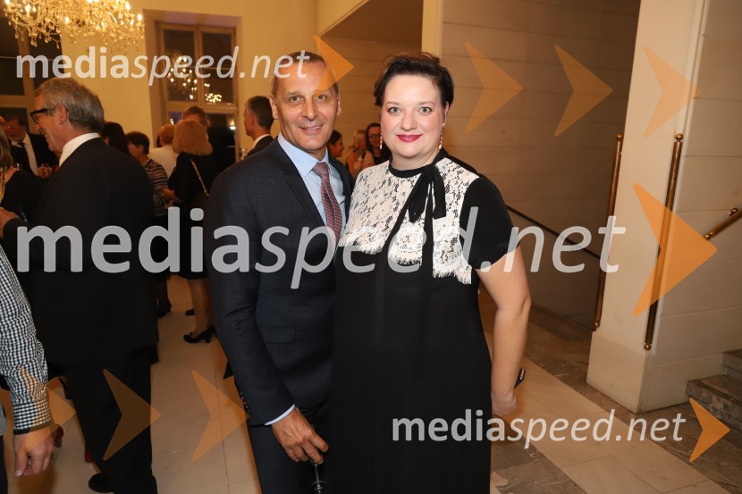  Danilo Rošker, direktor SNG Maribor;  Rebeka Lokar, operna pevkaNabucco, premiera opere