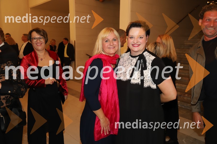  Andreja Zakonjšek Krt, operna pevka;  Rebeka Lokar, operna pevkaNabucco, premiera opere