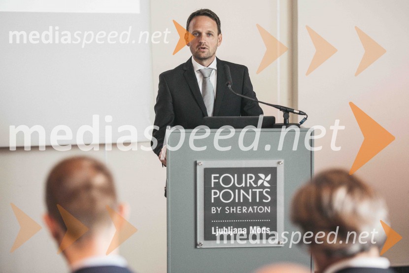  Franci Bolta, direktor znamke Audi pri podjetju Porsche Slovenija d.o.o.Audi Q8, slovenska predstavitev