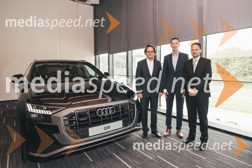  Martin Wienerroither, generalni direktor Porsche Slovenija;  ... ;  Franci Bolta, direktor znamke Audi pri podjetju Porsche Slovenija d.o.o.Audi Q8, slovenska predstavitev