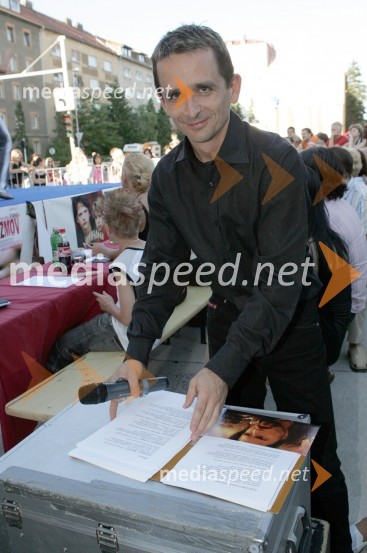 Damjan vinter, pomočnik vodje programov in marketinga slovenskih KolosejevKolosej Maribor 1.obletnica