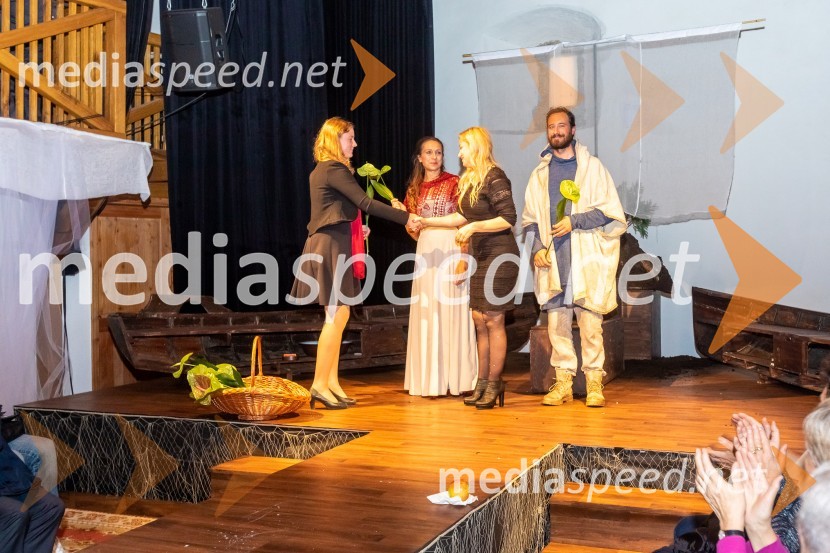  ... ;  Maruša Oblak, igralka;  Barbara Pia Jenič, režiserka;  Miha Rodman, igralecPrerok, premiera predstave