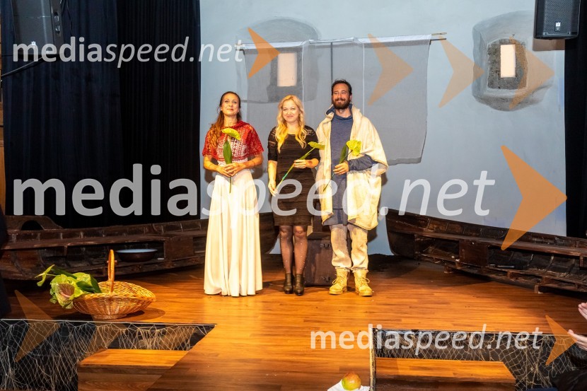  Maruša Oblak, igralka;  Barbara Pia Jenič, režiserka;  Miha Rodman, igralecPrerok, premiera predstave