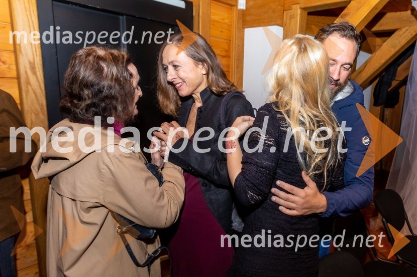  Ivanka Mežan, igralka;  Maruša Oblak, igralka;  Barbara Pia Jenič, režiserka;  Miha Rodman, igralecPrerok, premiera predstave