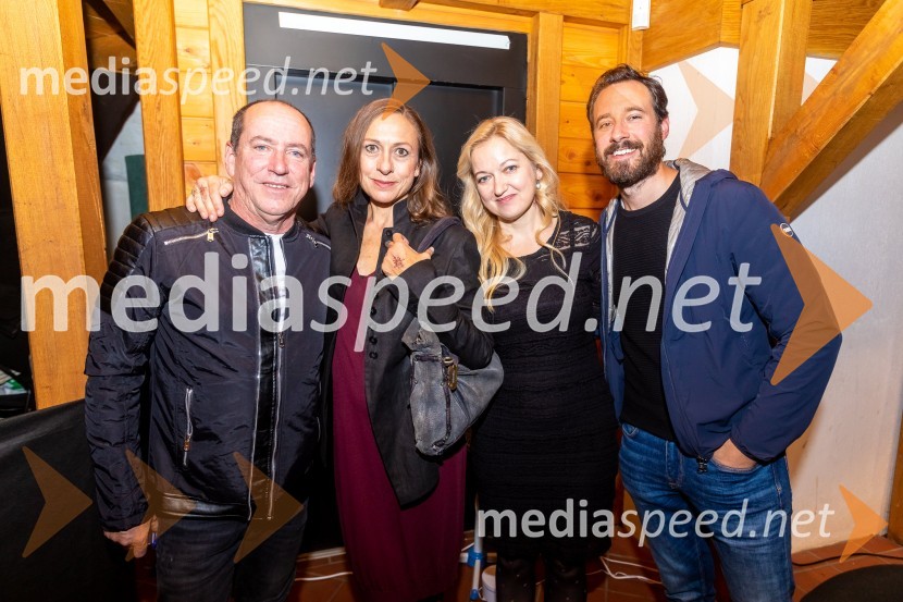  Ciril Roblek, inspicient;  Maruša Oblak, igralka;  Barbara Pia Jenič, režiserka;  Miha Rodman, igralecPrerok, premiera predstave