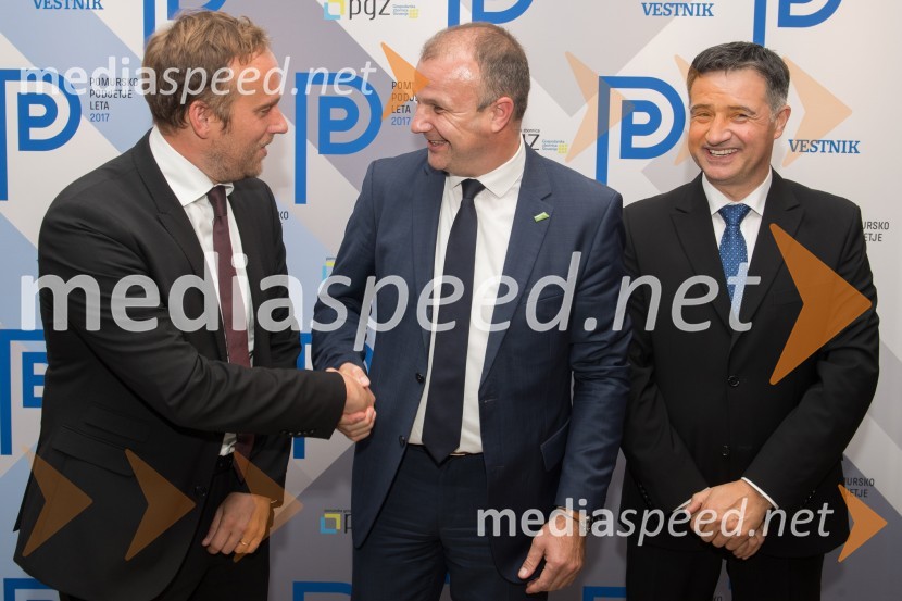  Uroš Hakl, direktor družbe Večer, d.o.o.;  Aleš   Cantarutti, državni sekretar, Ministrstvo za gospodarski razvoj in tehnologijo;  Robert Grah, direktor, Pomurska gospodarska zbornicaZnana so najuspešnejša Pomurska podjetja leta 2017