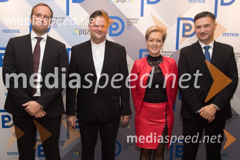  Uroš Hakl, direktor družbe Večer, d.o.o.;  Miran Andrejek, ustanovitelj in direktor podjetja Avto center Andrejek in Podjetnik leta 2017;  Brigita Andrejek;  Robert Grah, direktor, Pomurska gospodarska zbornicaZnana so najuspešnejša Pomurska podjetja leta 2017