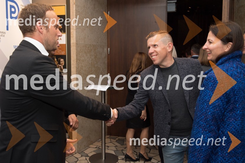  Uroš Hakl, direktor družbe Večer, d.o.o.;  Slavko Fartelj, odvetnik;  Urška  Fartelj, blog 220 stopinj poševnoZnana so najuspešnejša Pomurska podjetja leta 2017