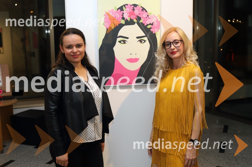  Maja Fabijan, slikarka;  Mojca Krajnc, ilustratorkaOtvoritev razstave umetniških del Mojce Krajnc
