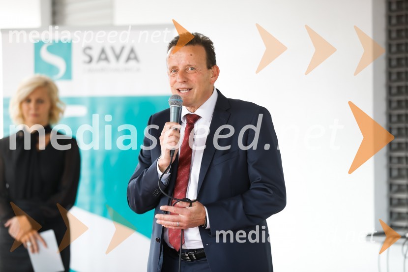 Otvoritev prodajno - škodnega centra Zavarovalnica Sava