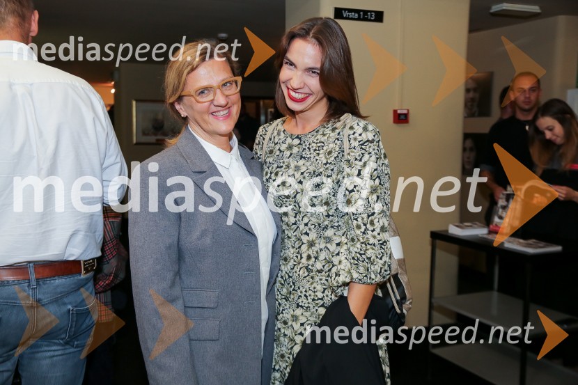  Irena Androjna , lektorica;  Klara Kastelec, igralkaKresnice, premiera predstave