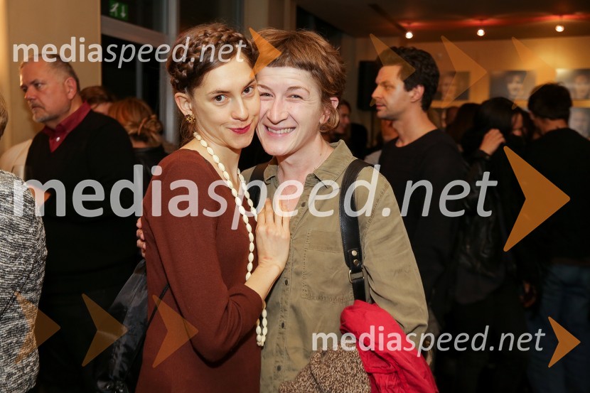  Anja Novak, igralka;  Mirjana  Medojević, režiserkaKresnice, premiera predstave