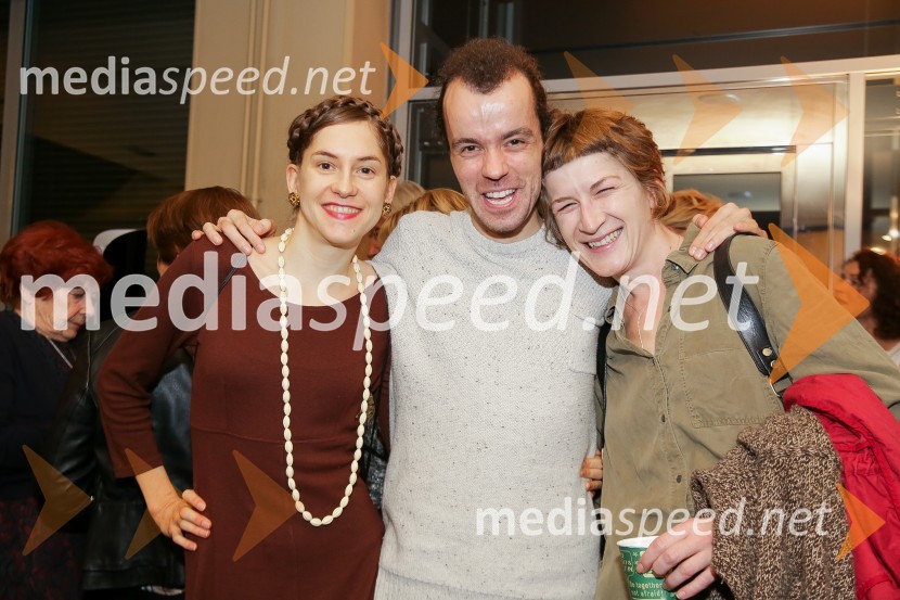  Anja Novak, igralka;  Blaž Šef, igralec;  Mirjana  Medojević, režiserkaKresnice, premiera predstave