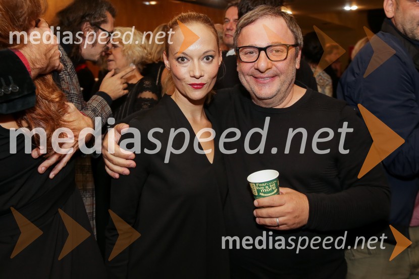  Viktorija Bencik Emeršič, igralka;  Bojan Emeršič, igralecKresnice, premiera predstave