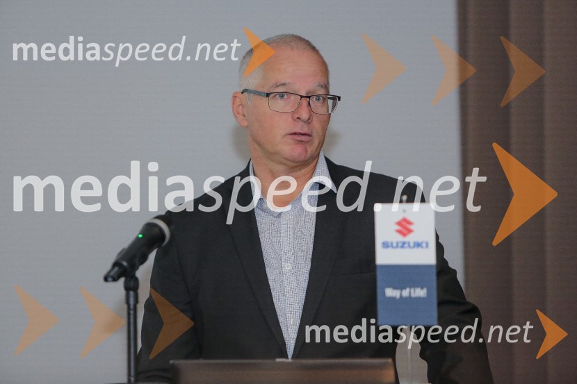  Peter Verčič, direktor Magyar Suzuki, podružnica SlovenijaSuzuki Vitara, slovenska predstavitev