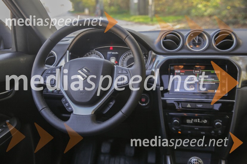 Suzuki Vitara, slovenska predstavitevSuzuki Vitara, slovenska predstavitev