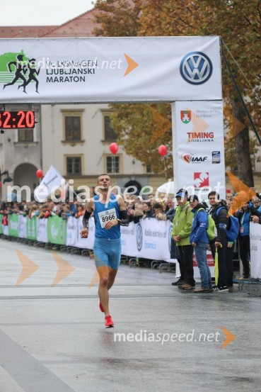  Dušan  Babič, tekačNa 23. ljubljanskem maratonu slavila Etiopijec in Kenijka